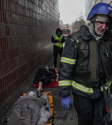 З-під завалів у Києві дістали вже чотирьох загиблих