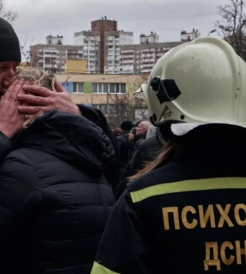 Ракетна атака: у Києві загасили масштабні пожежі