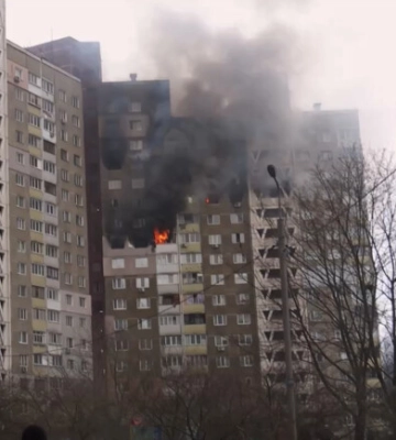 "Дочь в больнице, жена под завалами": выживший мужчина рассказал об ударе РФ по Киеву