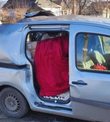 В Днепропетровской области российский дрон попал в автомобиль: есть пострадавшие