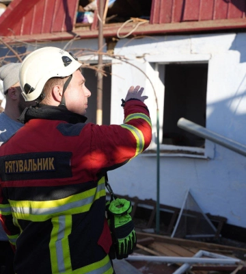 Более 70 домов повреждены в Николаеве в результате утренней атаки рф