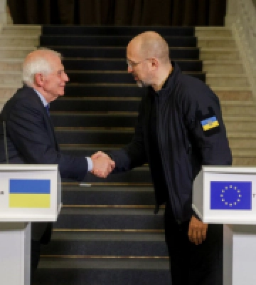 Шмигаль заявив, що ЄС анонсував мільйон артснарядів для України до кінця 2024 року