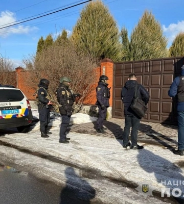 Влаштовував в медичні заклади Дніпропетровщини: мешканця Сумщини підозрюють у схемі ухилення від мобілізації