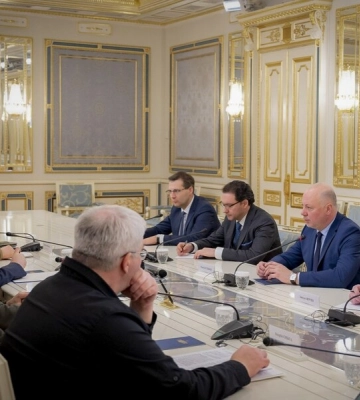 Зеленский поблагодарил спикера и депутатов парламента Болгарии за существенную военную помощь Украине