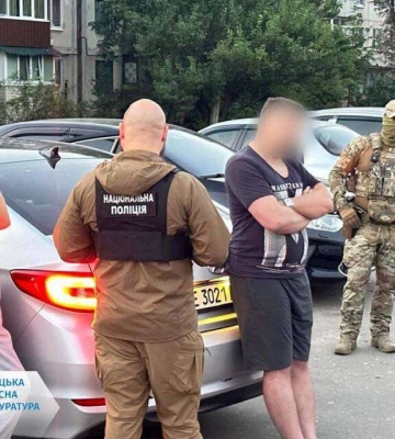Створили на Донеччині інтимний «бізнес»: перед судом постануть троє сутенерів з Дніпропетровщини