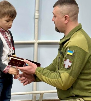 Дружина військового з Волині Романа Середи отримала його посмертний орден
