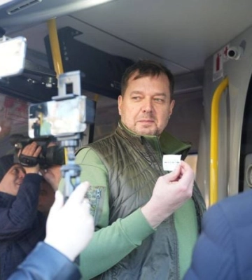 Оккупанты решили обобрать мелитопольцев с помощью “карты жителя Запорожской области” - начали с проезда в транспорте (видео)