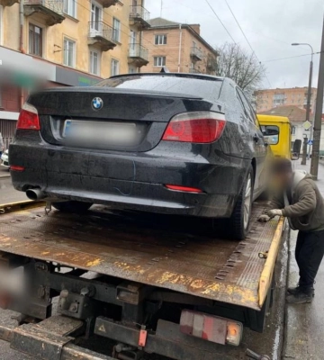 Спіймали втретє: у Рівному патрульні зупинили нетверезого водія, що вже двічі притягався за аналогічне порушення