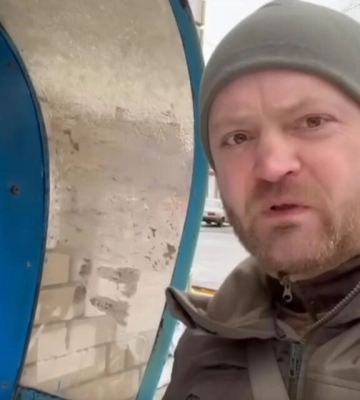 Пропагандист Коц радіє, що в окупованому Лисичанську є таксофони