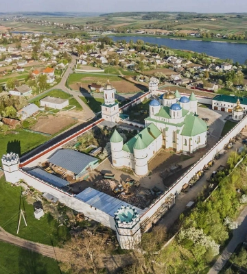 Перевірять, як священники на Рівненщині будували та зберігали храми