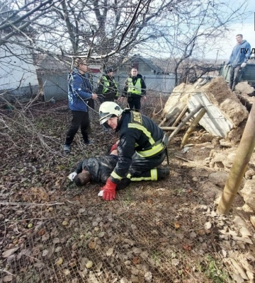 На Кіровоградщині на підлітка впала стіна будинку
