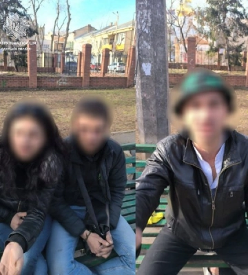 В центрі Одеси пограбували чоловіка