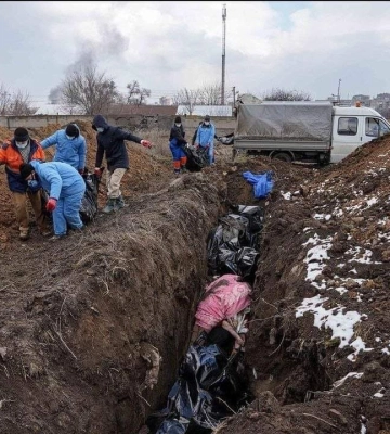 Росіяни вбили у Маріуполі щонайменше 10 тисяч українців