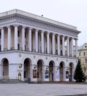 Київрада просить Мінкульт перейменувати Національну музичну академію України імені Чайковського