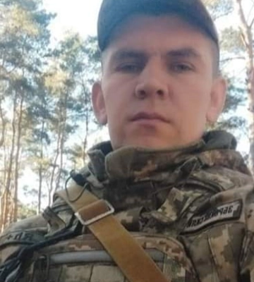 Загинув на Донеччині: у Луцькому районі попрощалися з Героєм Сергієм Куделею