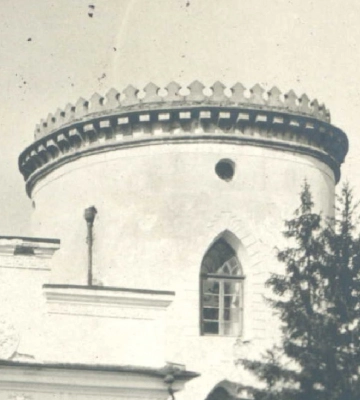 Червоногородський замок у деталях на столітніх фото