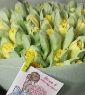 Херсонська майстриня в Олександрівці «вирощує» квіти з зефіру
