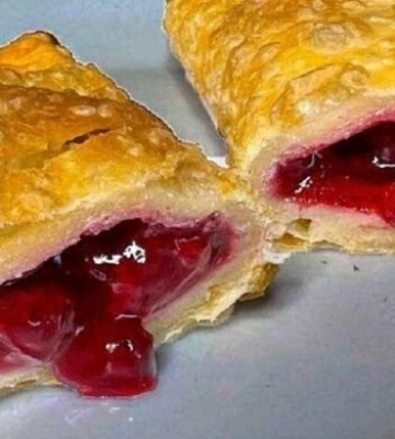 Пиріжки з вишнею як в McDonalds: рецепти без зайвих витрат та хімії