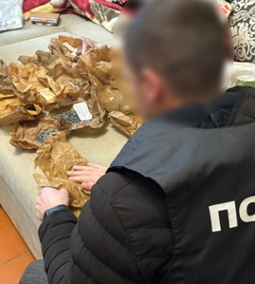 Житель Запорожья вывез с территории завода деталей и комплектующих для самолетов на миллион гривен