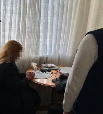 Судитимуть посадовицю столичної РДА, яка вела телеграм-канал з антиукраїнськими заявами експрем’єр-міністра України Азарова
