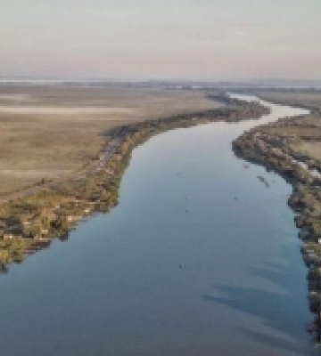 Незаконні забудови на узбережжі Дністра на Одещині демонтують