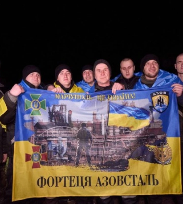 Україна повернула 100 військових з російського полону