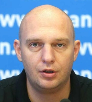 Кирилл Шевченко покинул пост президента Федерации бокса Украины Кирилл Шевченко покинул пост президента Федерации бокса Украины