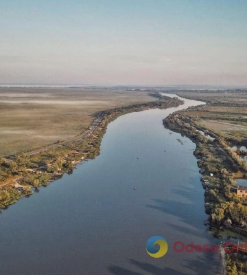 На Одещині демонтують незаконні забудови на узбережжі Дністра 