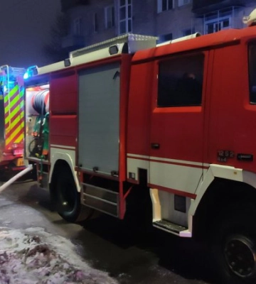 У Львові виникла пожежа у пансіонаті для літніх людей (ВІДЕО)