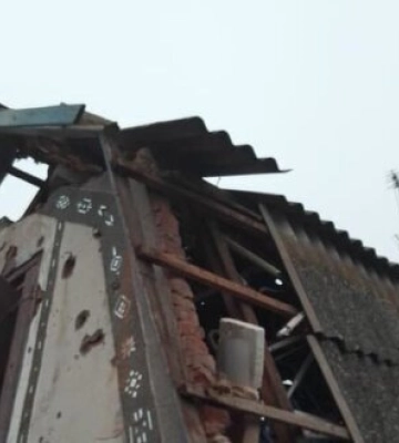 Рашисти обстріляли Томарине на Херсонщині: Пошкоджено будинки та церкву. ФОТОрепортаж
