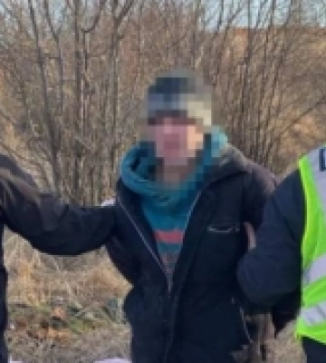 Жителя Берегова підозрюють у торгівлі вогнепальною зброєю, боєприпасами та вибухівкою
