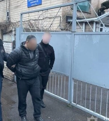 Троих криворожан задержали за разбойное нападение на военнослужащего