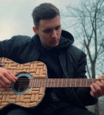 «Писав пісні для нього всюди»: відомий артист з Волині Yaktak випустив дебютний альбом