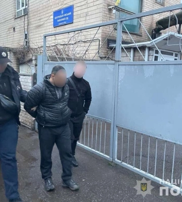 Троих криворожан задержали за разбойное нападение на военнослужащего