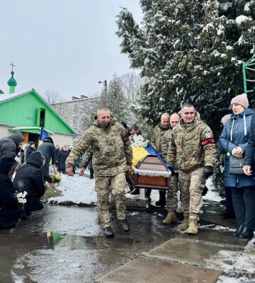 У Нововолинську попрощались із Героєм Сергієм Дукельським