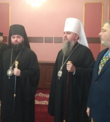 Митрополит Єпіфаній прибув до Чернівців представляти керівника Чернівецько-Буковинської єпархії