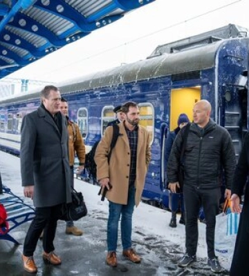 Двопартійна делегація Конгресу США прибула до Києва. ФОТО