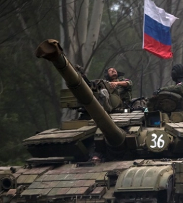 Угроза окружения: ВС РФ зашли в тыл украинских военных в Авдеевке, — эксперт (видео)