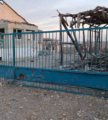Россияне ударили из авиации по Бериславу, пострадала женщина