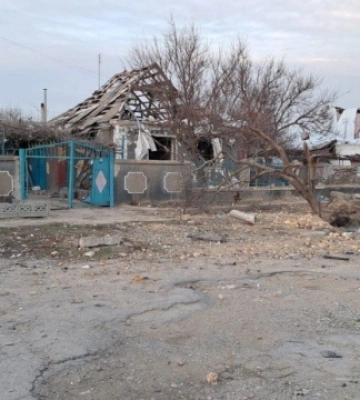 Російська армія з авіації вдарила по Бериславу на Херсонщині: поранена жінка