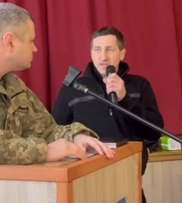 Емоційна зустріч з представниками ТЦК та нові заяви до поліції: продовження конфлікту в Космачі