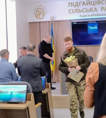 Захисника з Волині нагородили відзнакою Міністерства оборони України «За поранення»