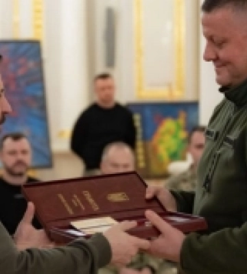 Залужний: Для мене велика честь і відповідальність отримати звання Героя України