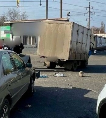Травмувалося дві людини: в Одеському районі розслідують обставини ДТП