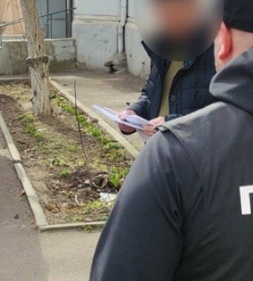 Прагнув отримати $4000 за закриття адміністративних справ: на Одещині викрили суддю