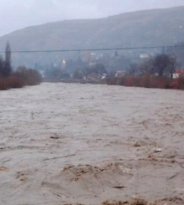 У річках Рівненщини підвищується рівень води: Чи загрожують людям підтоплення