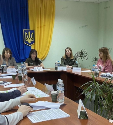 У Миколаєві екологи пропонують затвердити нові правила обрізки дерев, щоб унеможливити спил до стовбура