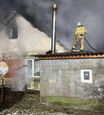 На Рівненщині рятувальники у квартирі виявили тіло чоловіка