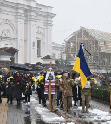 Лучани попрощалися із захисником Валентином Бугайчуком