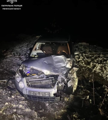 На Дубенщині п`яний водій &quot;Шкоди&quot; зіткнувся з попутним &quot;Опелем&quot;